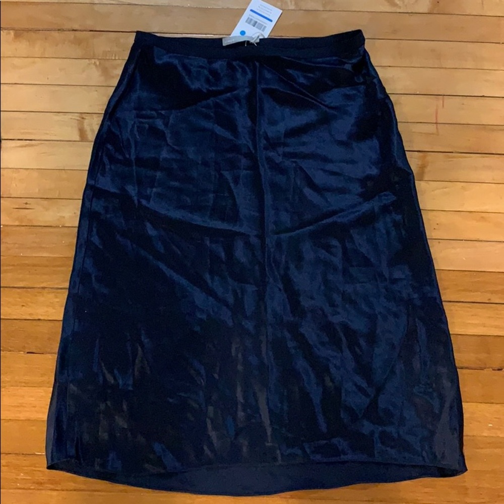 Vince skirt NWT